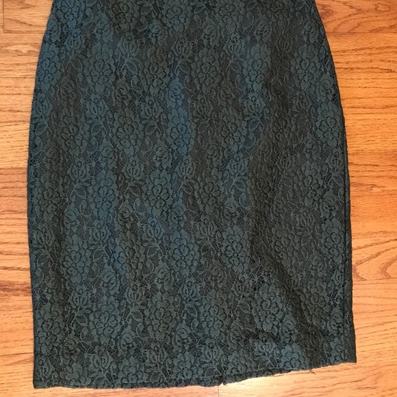 Ann Taylor pencil skirt - Picture 2 of 3